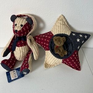 Boyds Home Collection Adjustable Star Spangled Bear and Baby Bear in Star